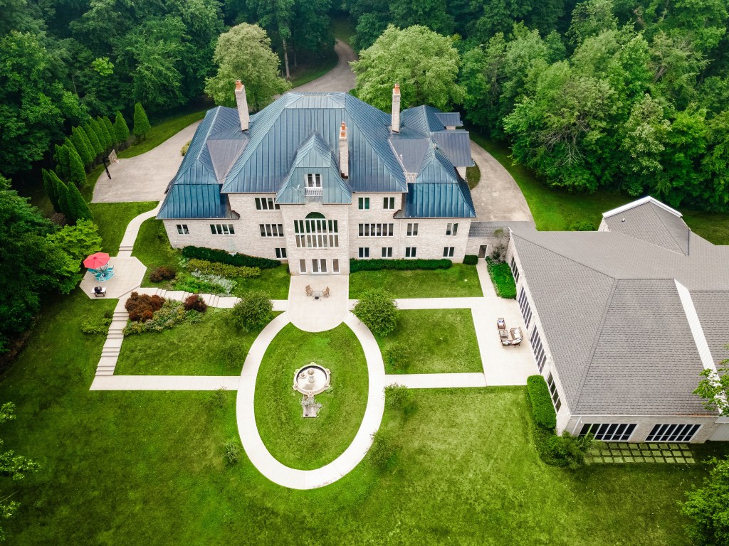 Former Estate of Renowned NFL Sports Agent Eugene E. Parker Hits the Market